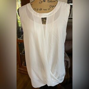 41 Hawthorn Ivory white Sleeveless Blouse